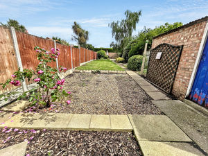 Photo 26- click for photo gallery